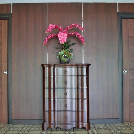 Luxury Residence Chiang Mai Bagian luar foto
