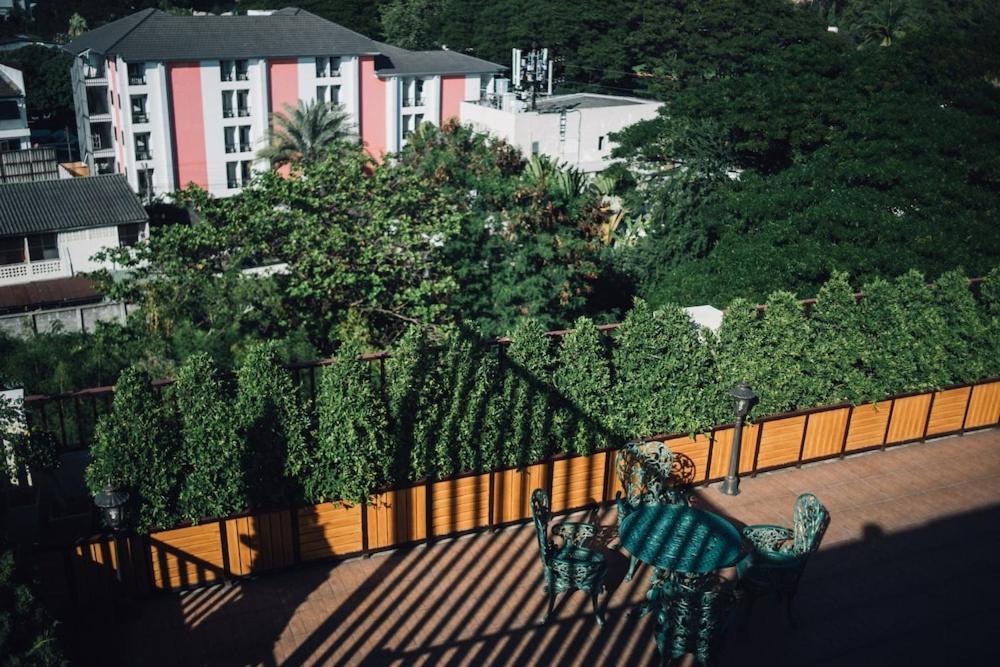 Luxury Residence Chiang Mai Bagian luar foto